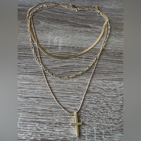 Multilayer cross necklace A1433 - Picture 3 of 5